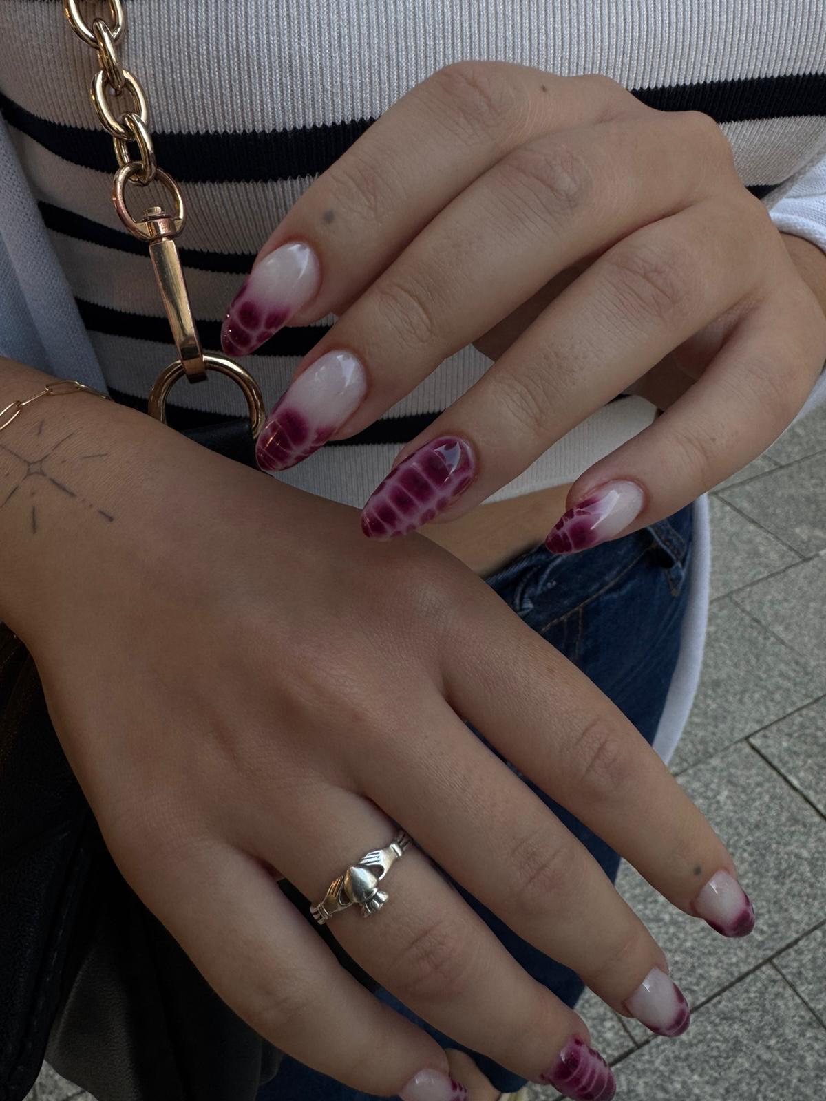 Treball de manicura Gretty 13
