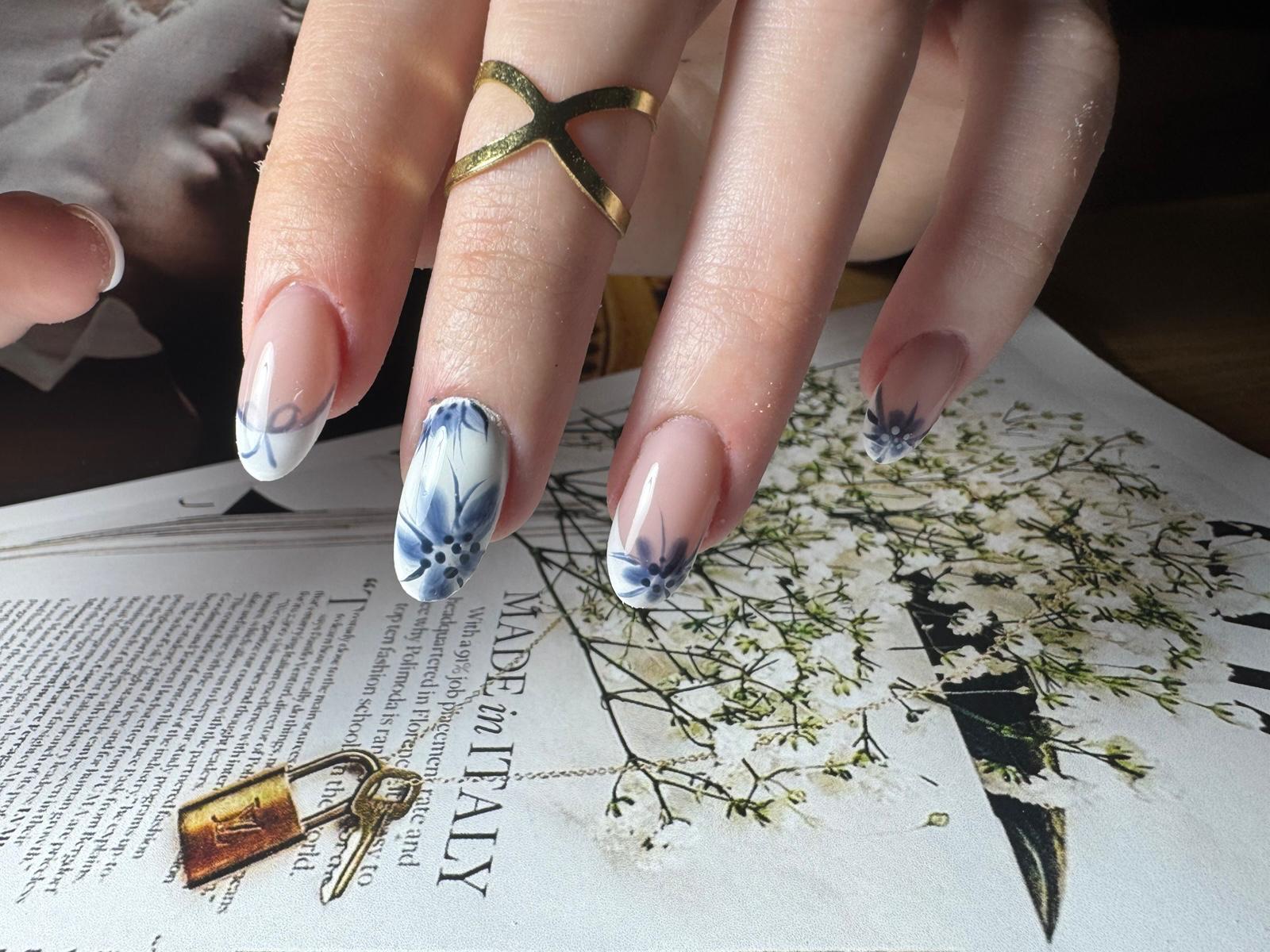 Treball de manicura Gretty 18
